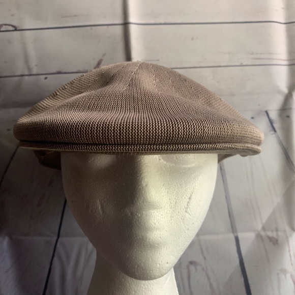 dockers driving cap